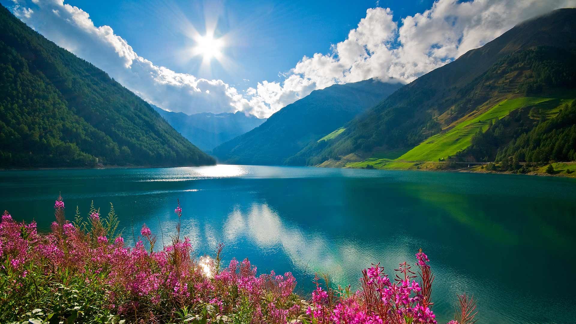 Lago di Vernago in Alto Adige